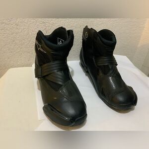 Alpinestars Men's SMX-1 R Vented Street Motorcycle Boot, Black,  sz. 11.5/ 46